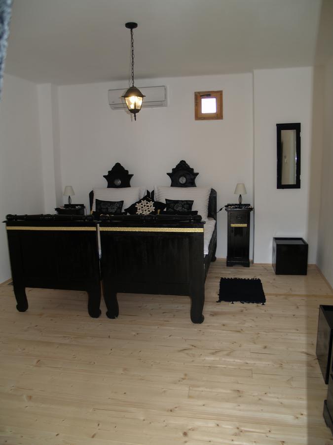 Pannonia Terranova Hotell Vardarac Exteriör bild